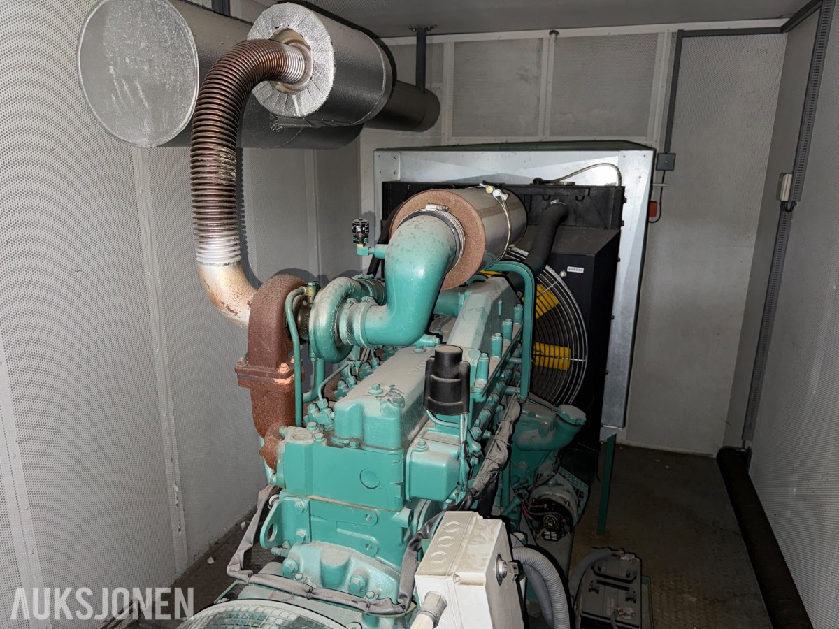 Containeraggregat 110 kVA / 88 kW diesel 400 V, 185 timer, rep,objekt