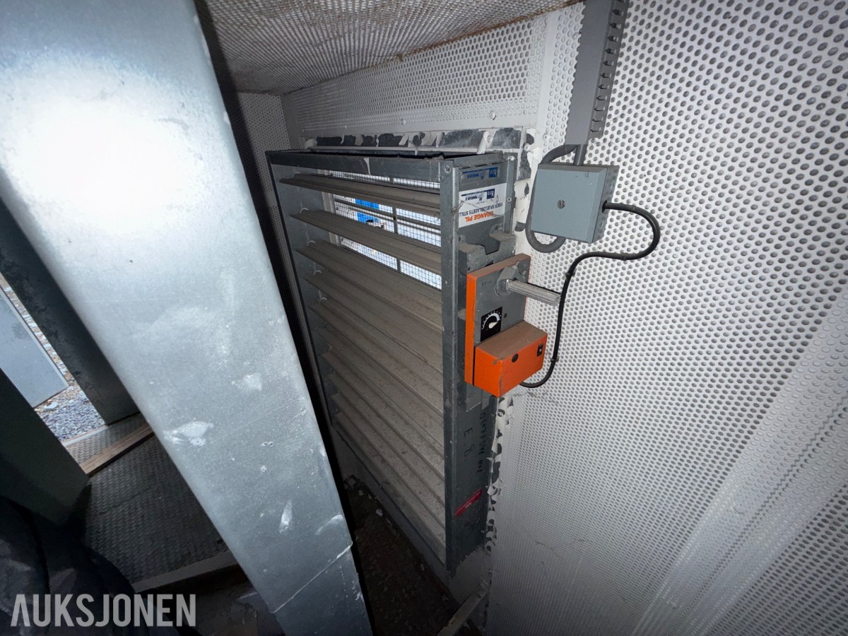 Containeraggregat 110 kVA / 88 kW diesel 400 V, 185 timer, rep,objekt