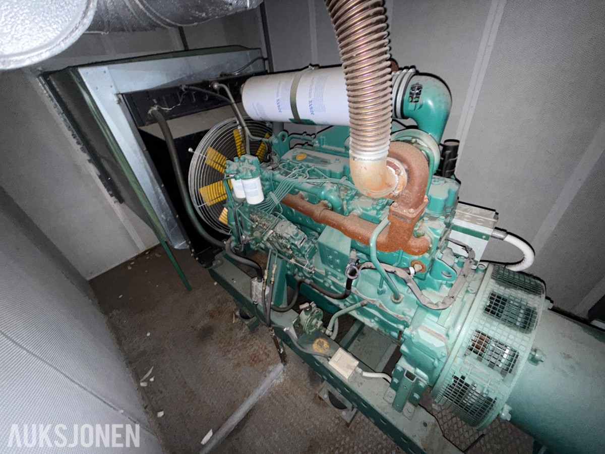 Containeraggregat 110 kVA / 88 kW diesel 400 V, 185 timer, rep,objekt