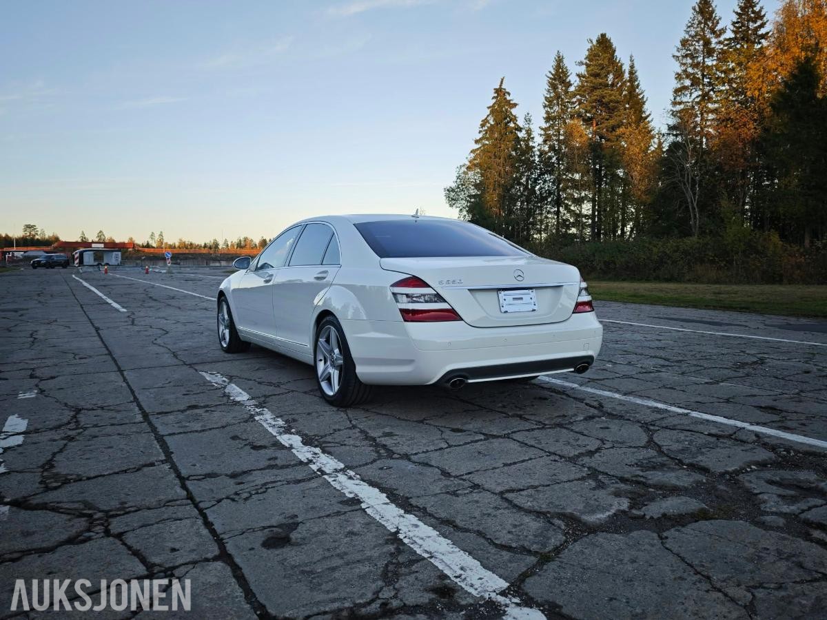 2007 MERCEDES-BENZ S550 V8 LONG MASSASJESETER KAMERA HARMAN KARDON