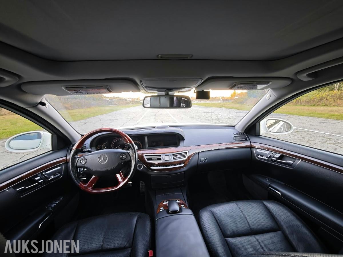 2007 MERCEDES-BENZ S550 V8 LONG MASSASJESETER KAMERA HARMAN KARDON