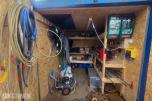 2 stk 10 fots containere selges samlet med innhold