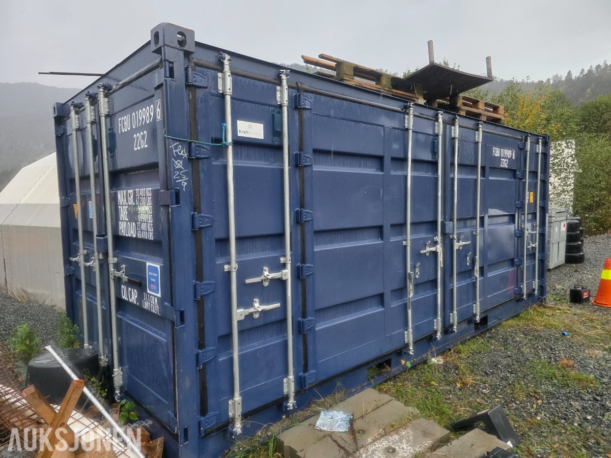 20 fots container med sideåpning og innhold selges