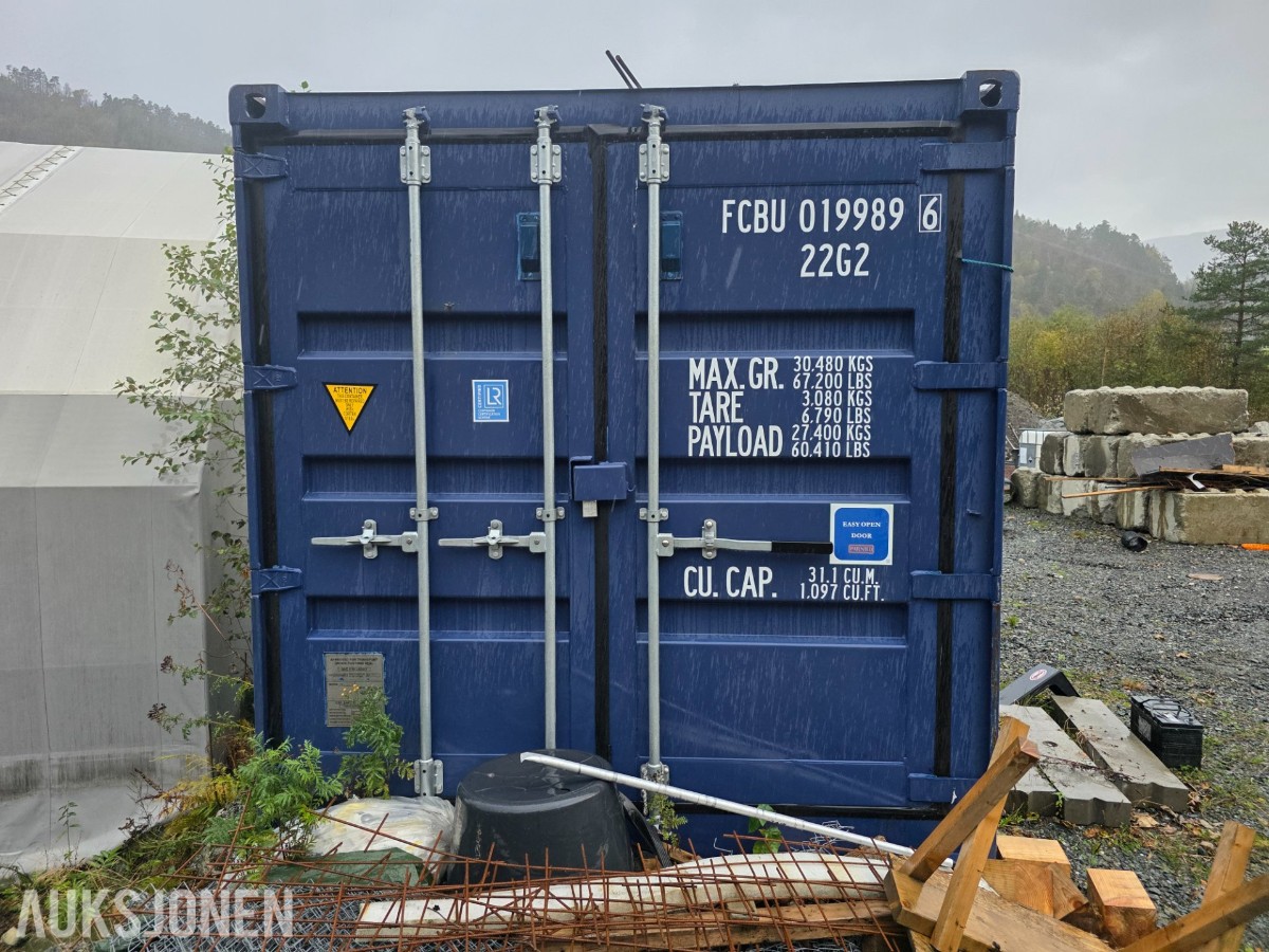20 fots container med sideåpning og innhold selges