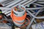 20 fots container med sideåpning og innhold selges