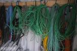 20 fots container med sideåpning og innhold selges