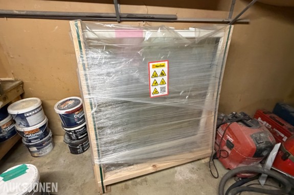 NorDan fastkarmvindu - 1288 x 1288 mm - farge NCS S0502Y - produsert 2025