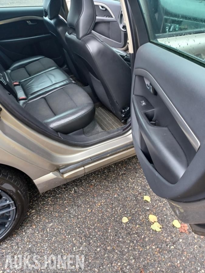 2009 Volvo V70 2.4 Diesel, Automat, Cruisekontroll, Hengerfeste, S+V dekk