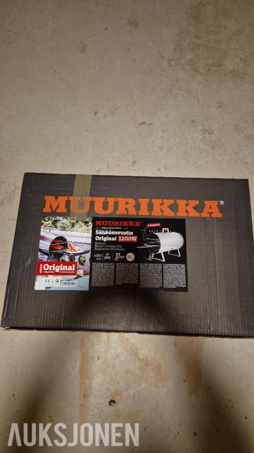 TOLLAUKSJON - Muurikka EL-røykeovn 1200 W