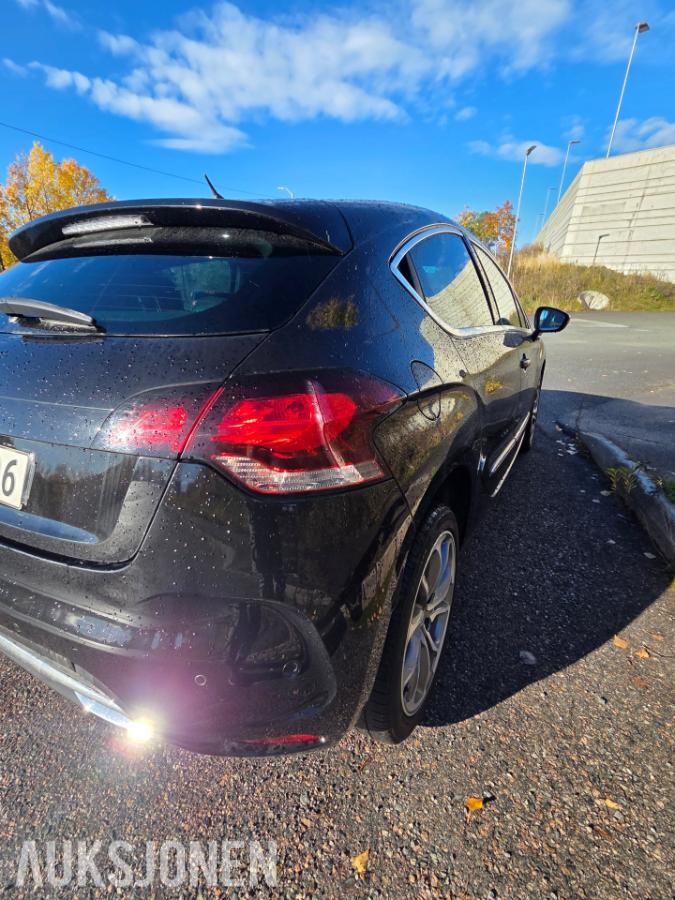 2013 Citroen DS4 1.6 e-HDI 114HK Style Automat, Cruisekontroll, Navigasjon