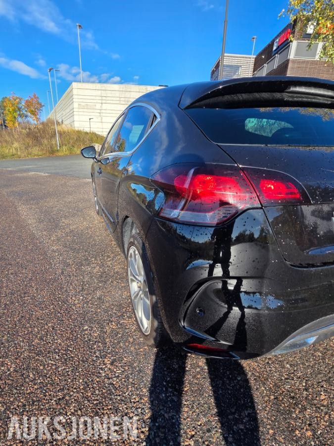 2013 Citroen DS4 1.6 e-HDI 114HK Style Automat, Cruisekontroll, Navigasjon