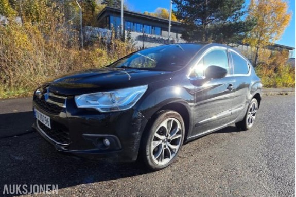 2013 Citroen DS4 1.6 e-HDI 114HK Style Automat, Cruisekontroll, Navigasjon
