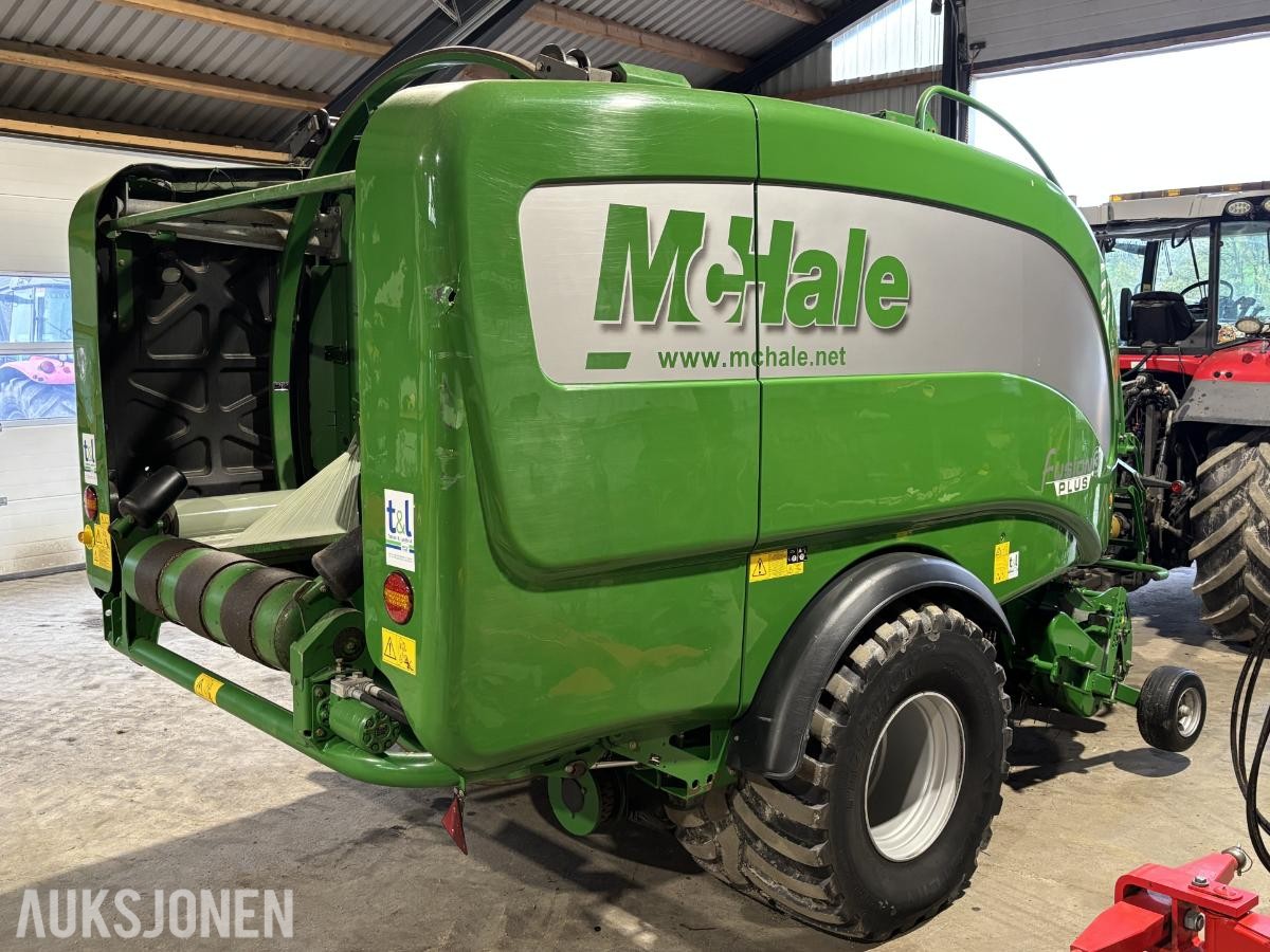 2015 McHale Fusion 3+ rundballepresse med integrert plastpakker