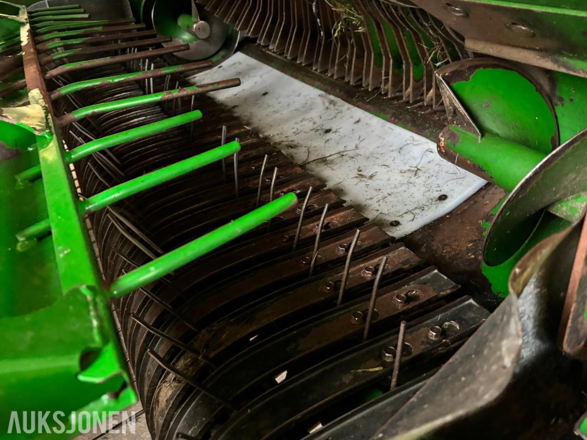 2015 McHale Fusion 3+ rundballepresse med integrert plastpakker