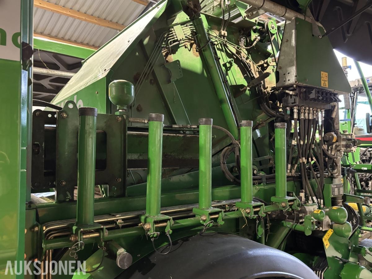 2015 McHale Fusion 3+ rundballepresse med integrert plastpakker