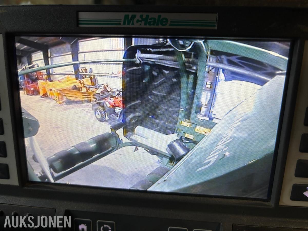 2015 McHale Fusion 3+ rundballepresse med integrert plastpakker