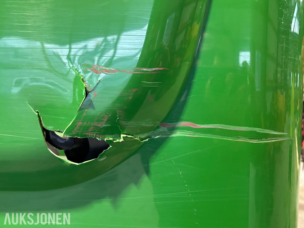 2015 McHale Fusion 3+ rundballepresse med integrert plastpakker