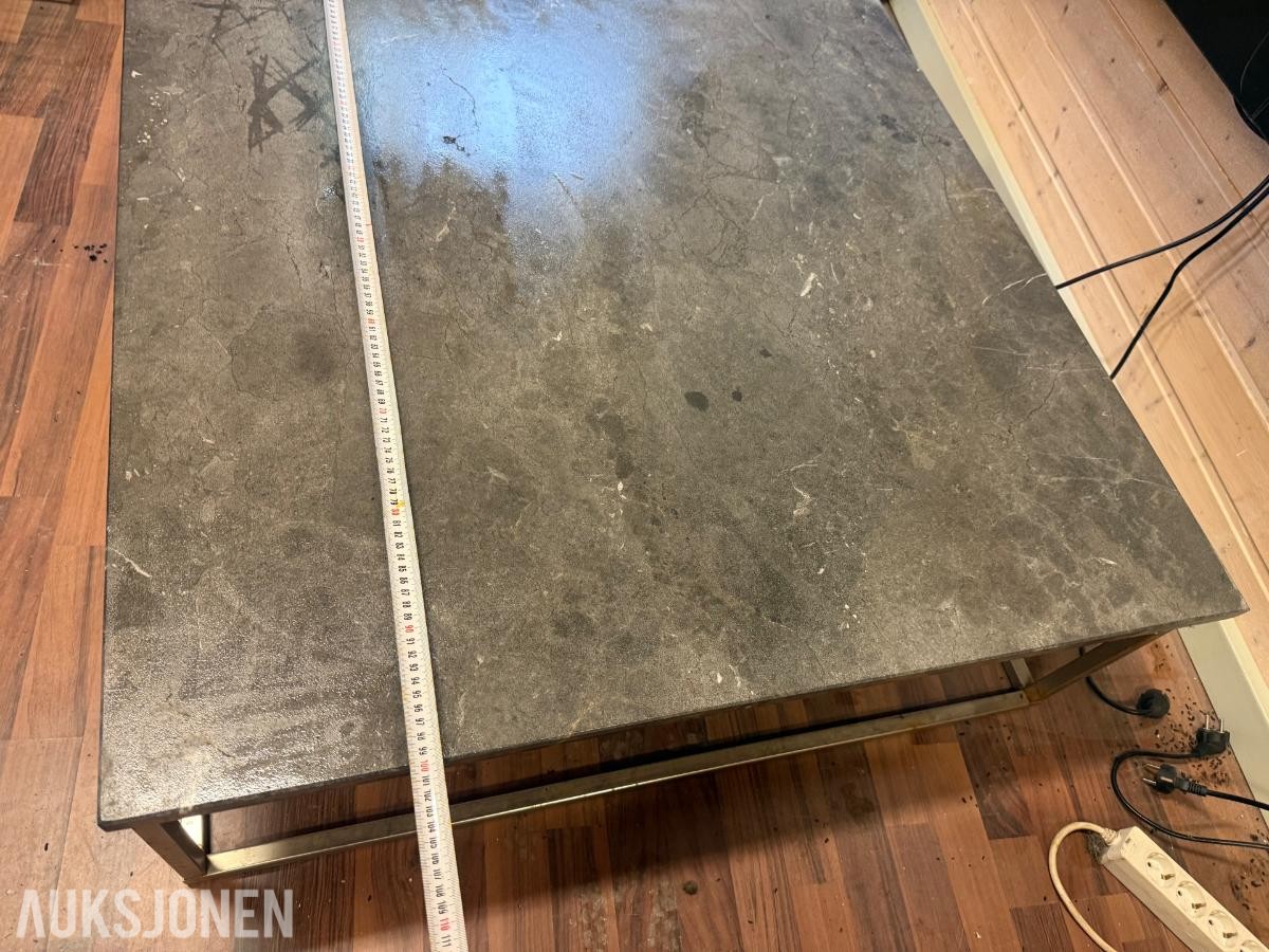 muligens marmorplate med stål understell *Ingen minstepris*