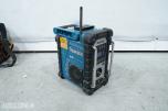 Parti Makita 18V elektroverktøy, støvsuger, radio og håndverktøy