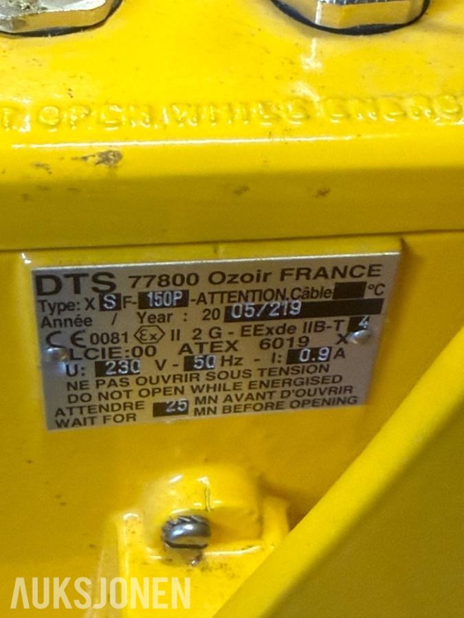2019 DTS XIS F-150P – ATEX-godkjent eksplosjonssikker industrilyskaster XIS F-150P