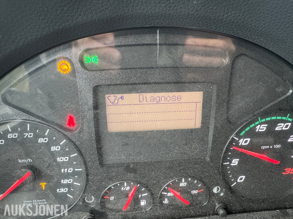2015 Iveco 80E22/ P servicebil med verkstedinnredning og bakløfter