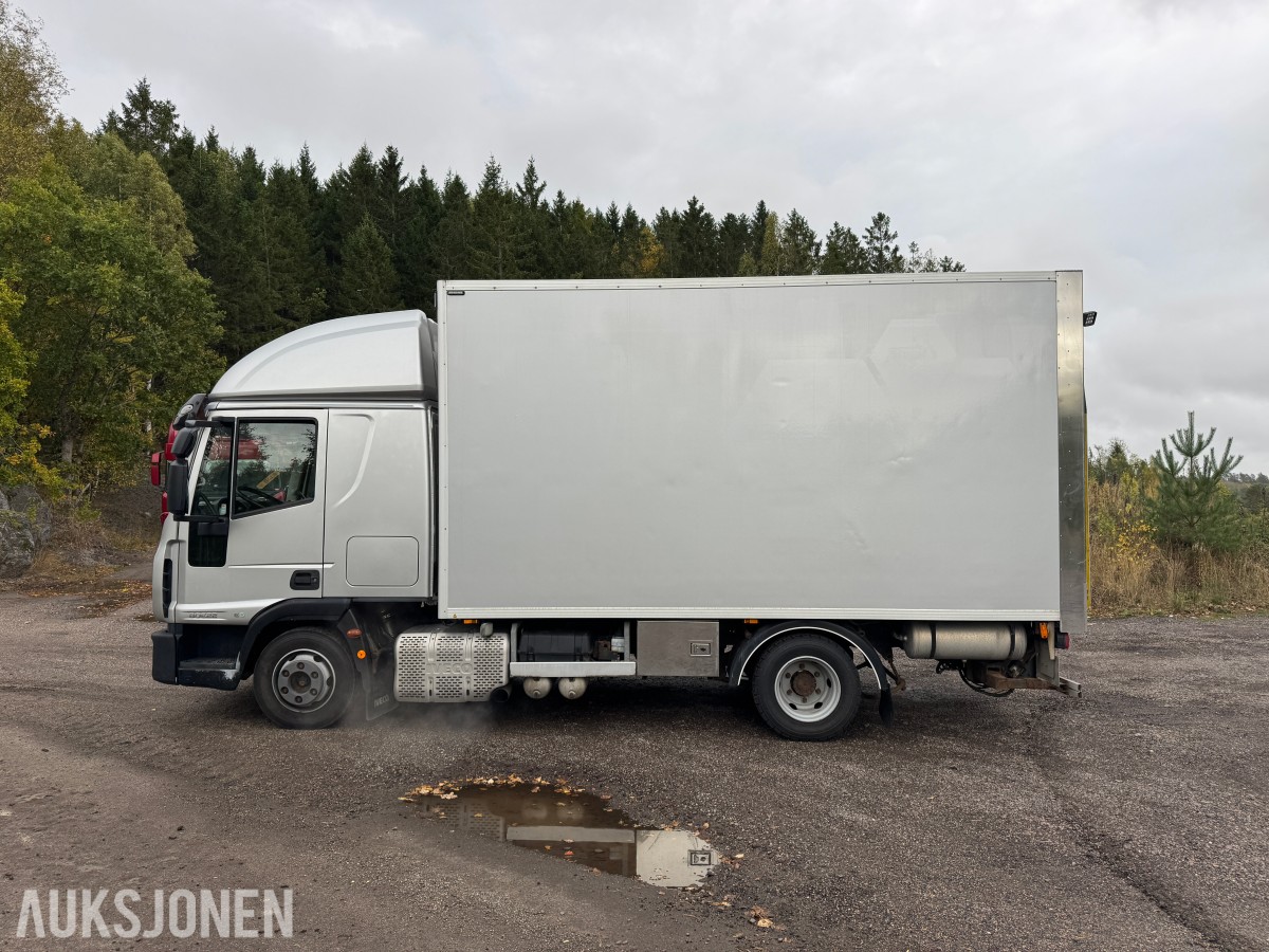 2015 Iveco 80E22/ P servicebil med verkstedinnredning og bakløfter