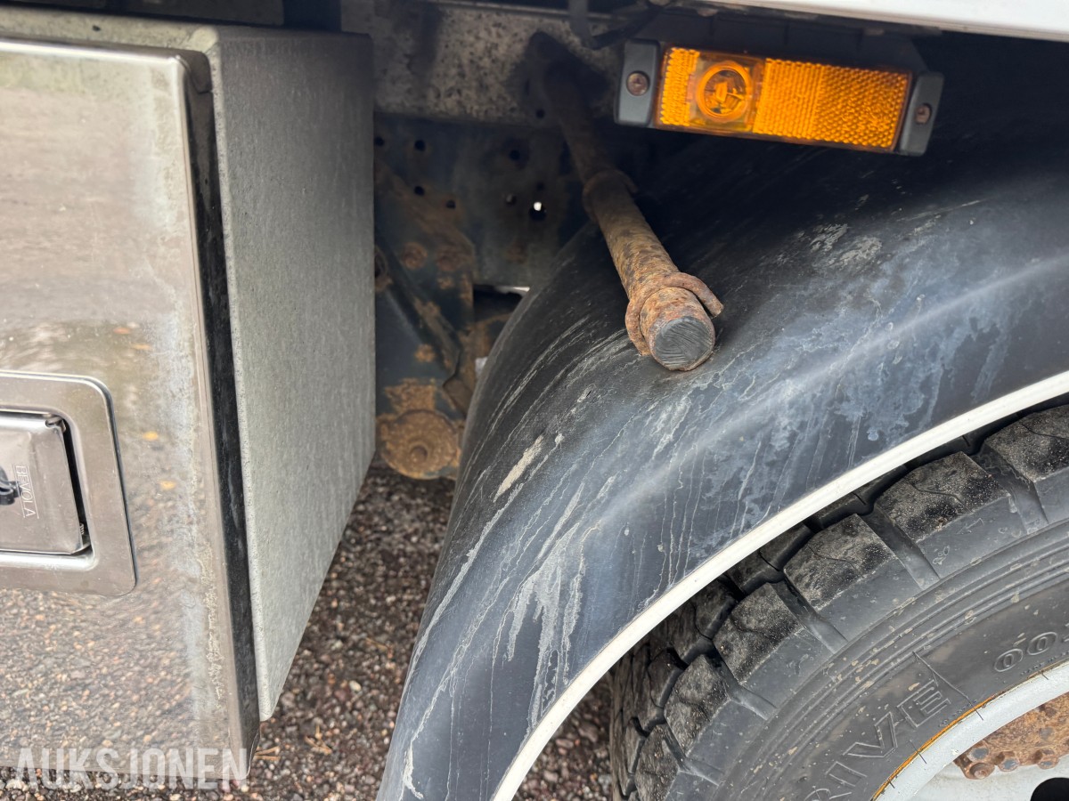 2015 Iveco 80E22/ P servicebil med verkstedinnredning og bakløfter