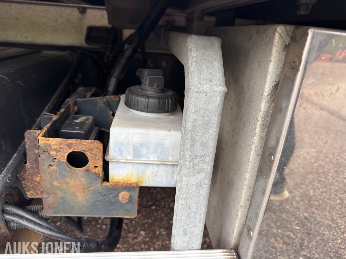 2015 Iveco 80E22/ P servicebil med verkstedinnredning og bakløfter