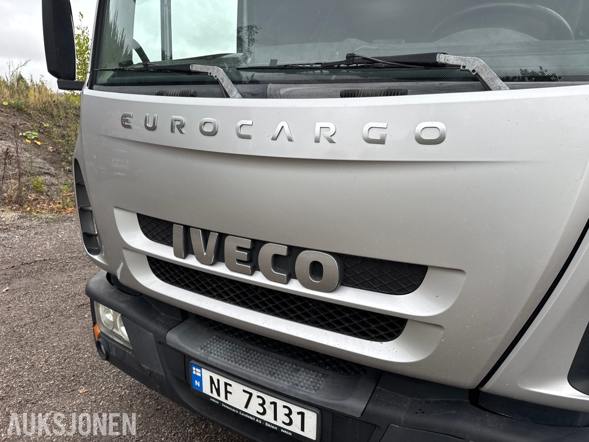 2015 Iveco 80E22/ P servicebil med verkstedinnredning og bakløfter