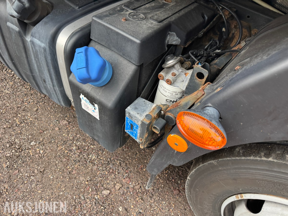 2015 Iveco 80E22/ P servicebil med verkstedinnredning og bakløfter