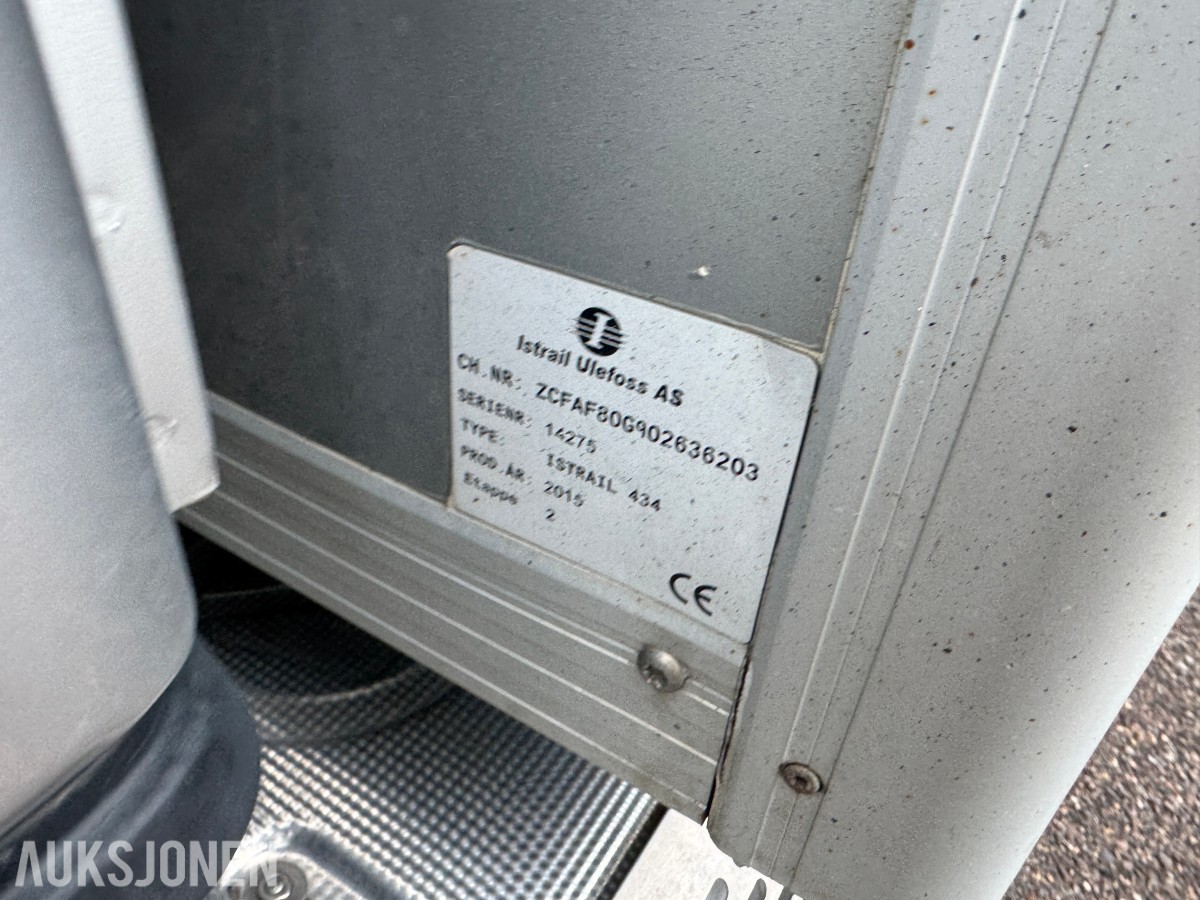2015 Iveco 80E22/ P servicebil med verkstedinnredning og bakløfter