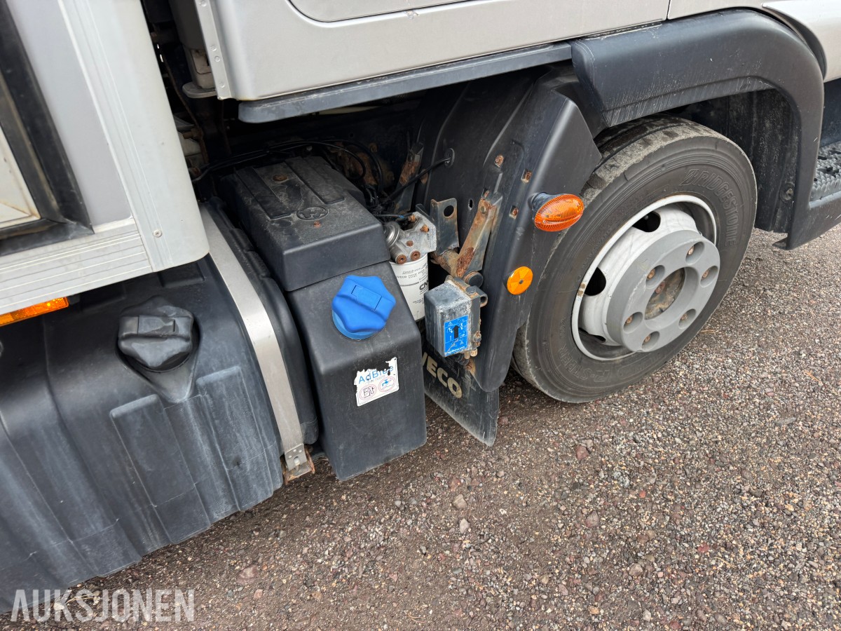 2015 Iveco 80E22/ P servicebil med verkstedinnredning og bakløfter