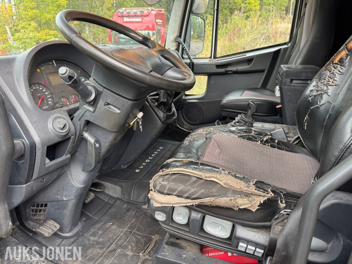 2015 Iveco 80E22/ P servicebil med verkstedinnredning og bakløfter