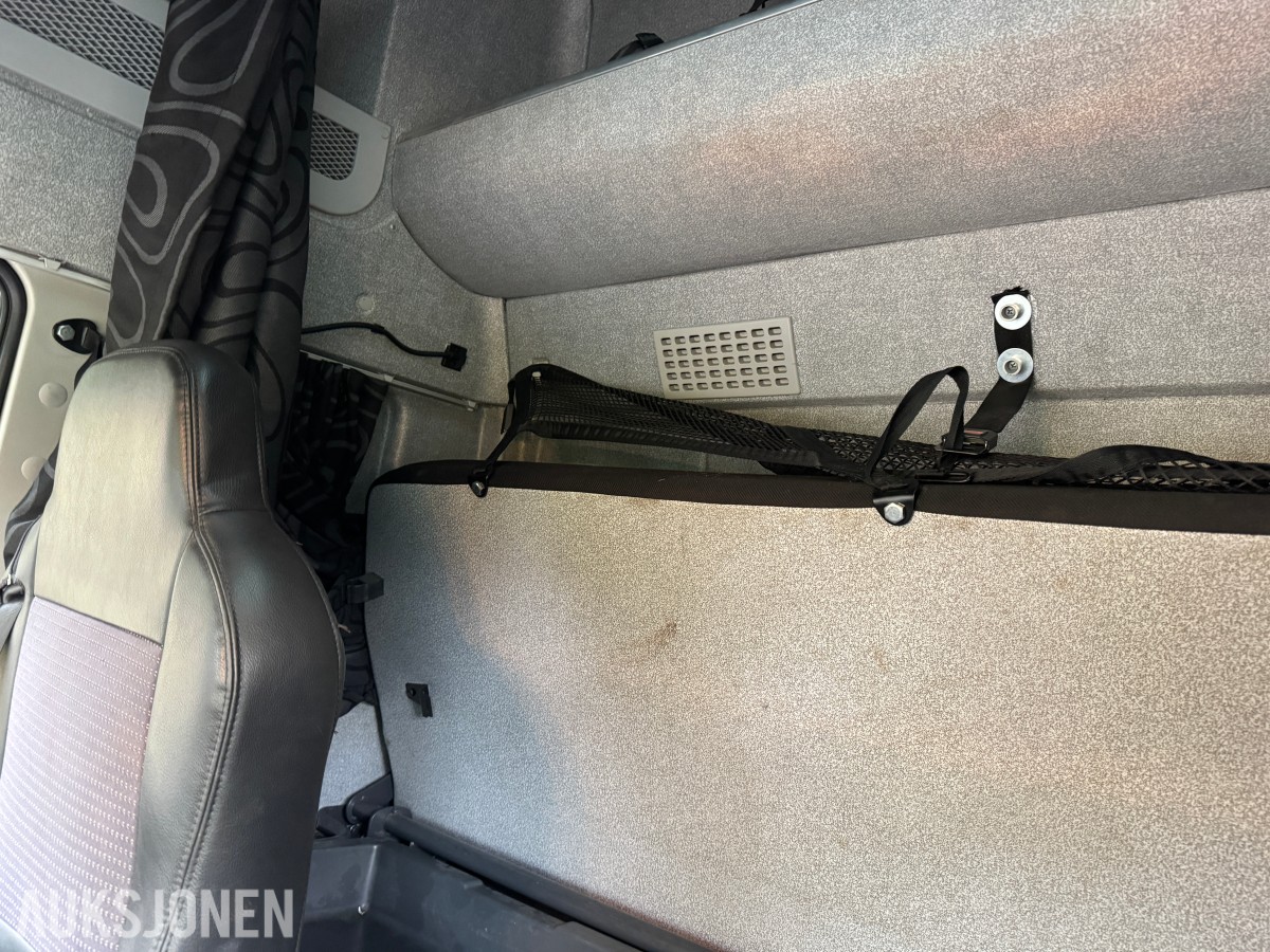 2015 Iveco 80E22/ P servicebil med verkstedinnredning og bakløfter