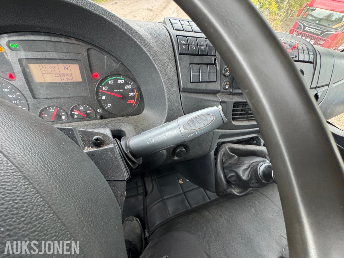 2015 Iveco 80E22/ P servicebil med verkstedinnredning og bakløfter