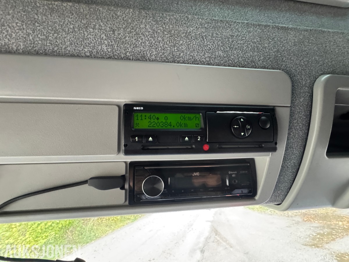 2015 Iveco 80E22/ P servicebil med verkstedinnredning og bakløfter
