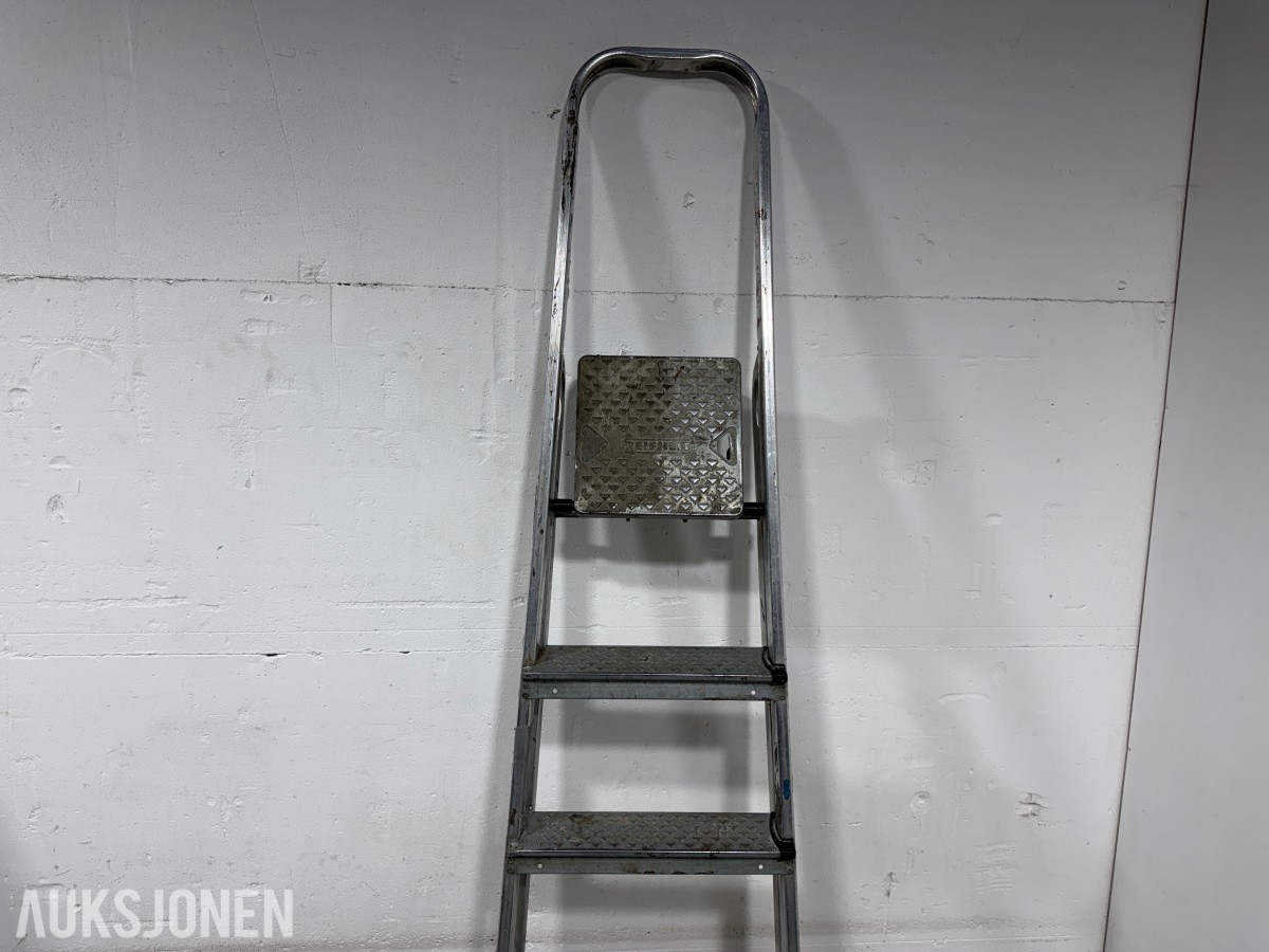 Parti Zarges og Hard Head stiger i aluminium