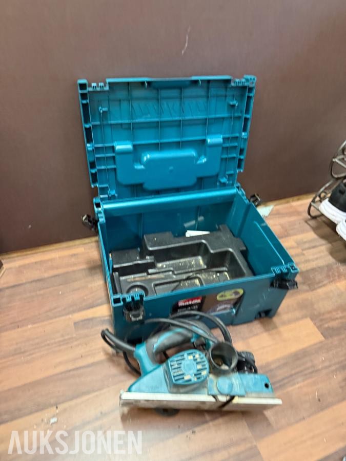 2015 Makita KP0800 elektrisk høvel 620W – med original koffert