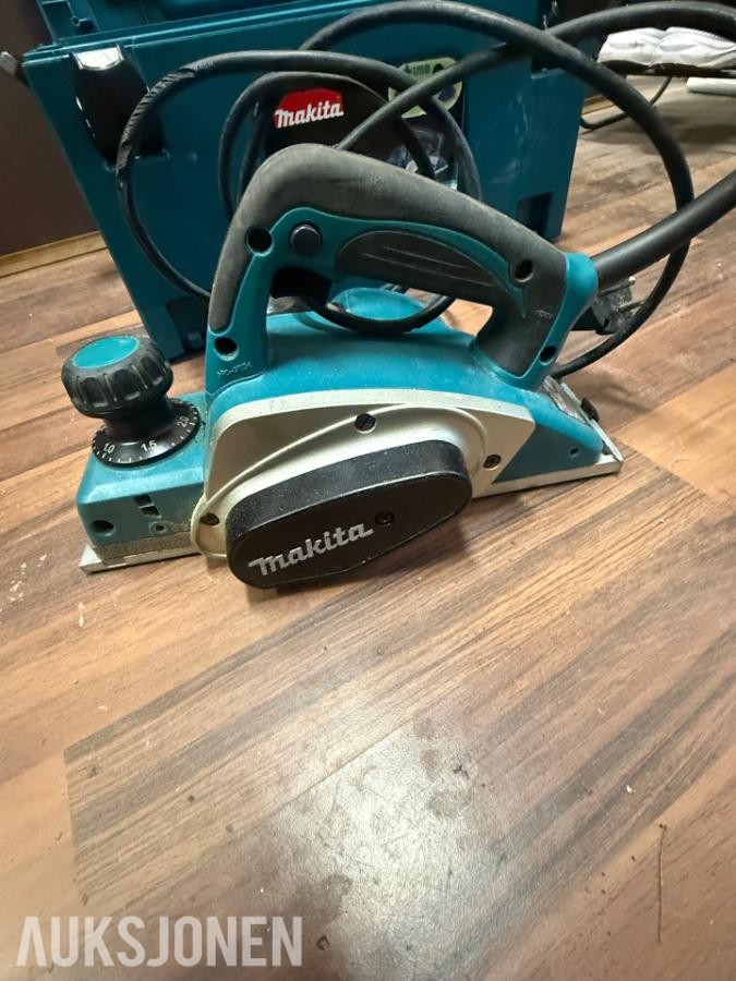 2015 Makita KP0800 elektrisk høvel 620W – med original koffert