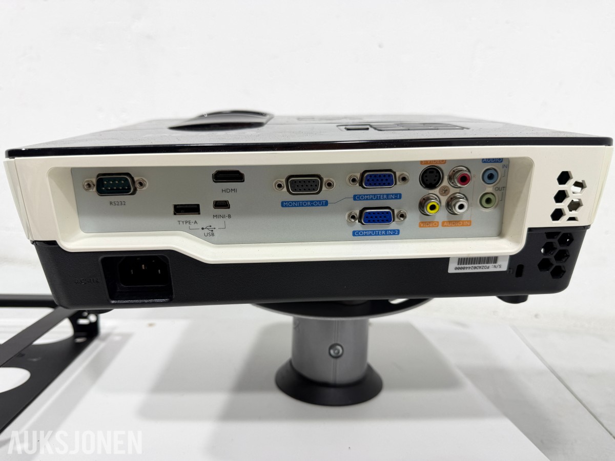 2 stk BenQ projektorer, MH680 og TH680