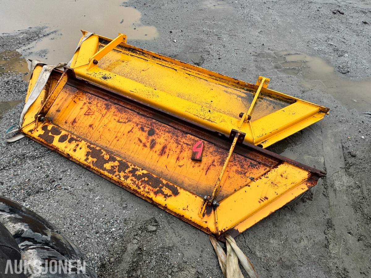 Volvo 2 stk frontgavler - Passer på Volvo dumper A40/A45