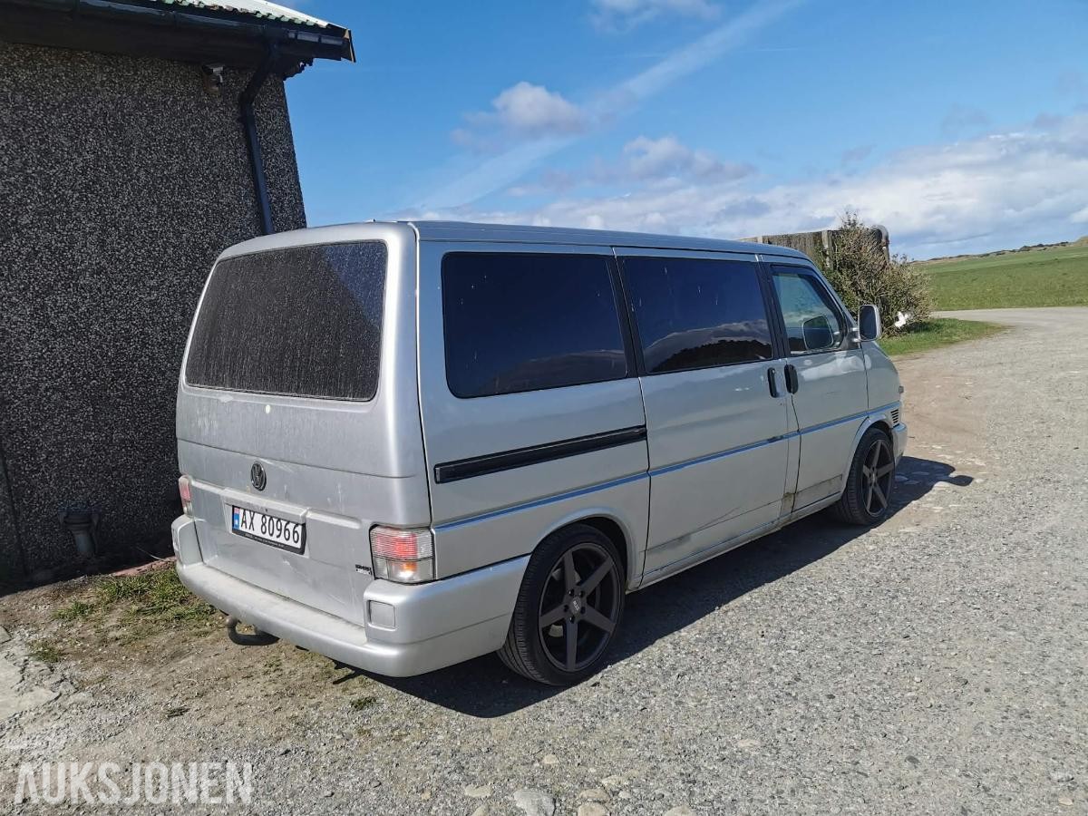 2003 Volkswagen Caravelle 2.5 102HK 8 SETER EU OK 05.2028 