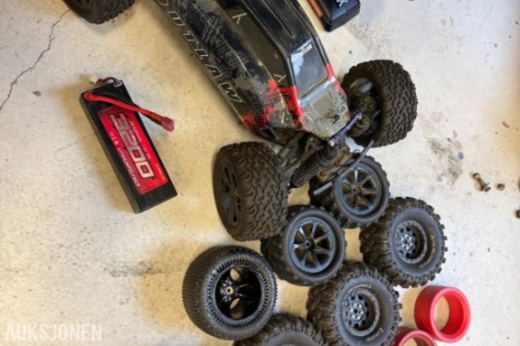 BSD Racing Outlaw radiostyrt offroad-bil