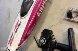 ARPRO radiostyrt racingbåt med fjernkontroll, batterier og tilbehør usikker 
