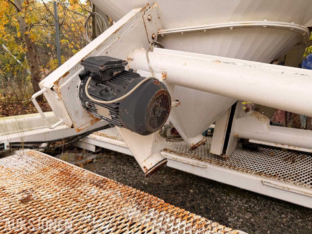 Silo-/doseringsanlegg med skruetransportører