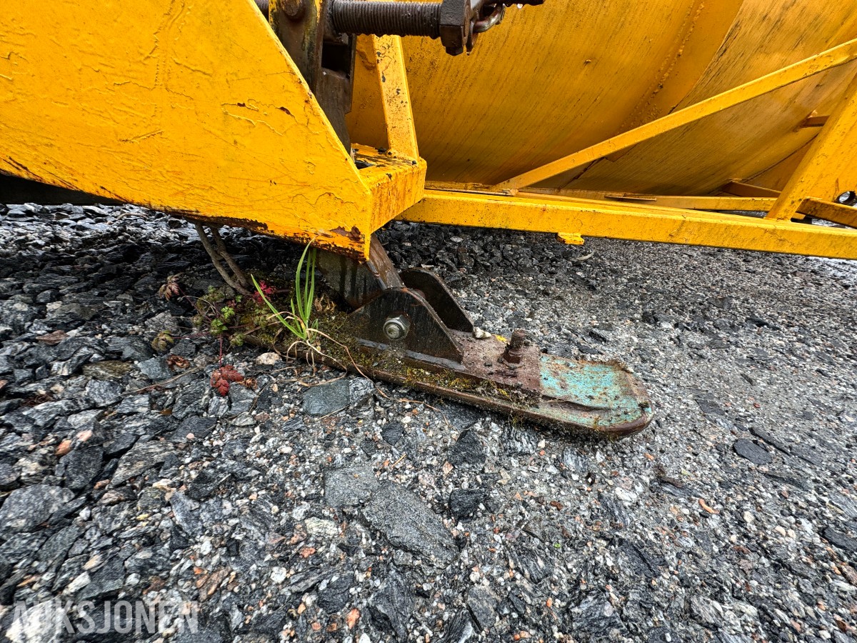 Diagonalplog med BM feste - Arbeidsbredde 2850 mm