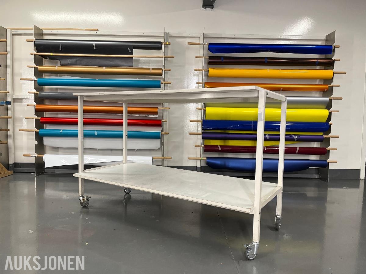 Verkstedbord på hjul - 156 × 70 x 97,5cm 