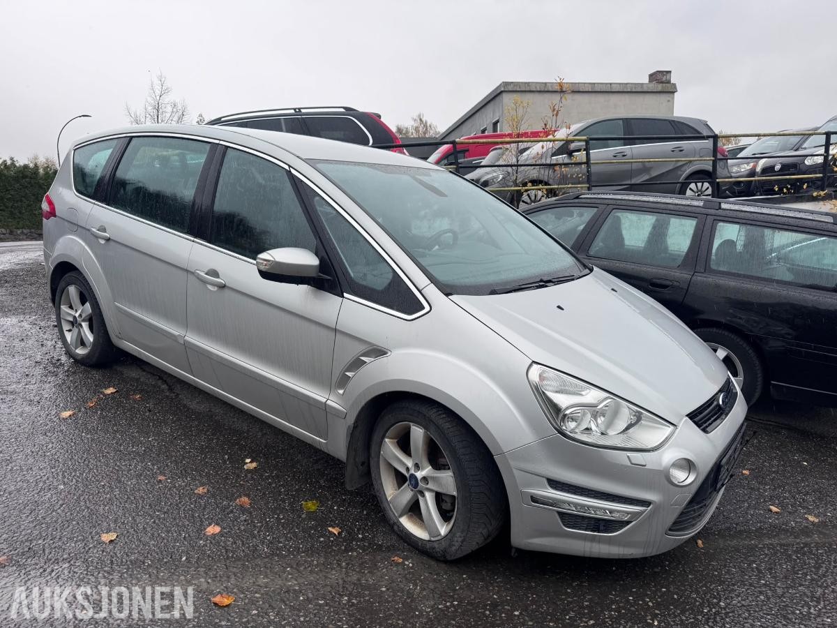 2013 Ford S-Max, S-MAX 2.0-140 D