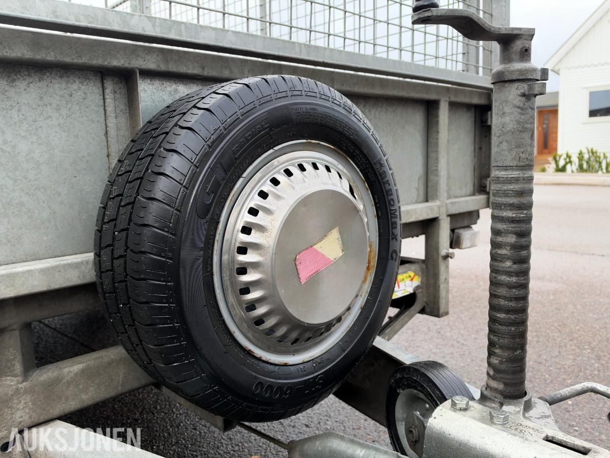 IFOR WILLIAMS LM146G | M/GITTER | 100KM/T | 2,6 TONN NYTTELAST