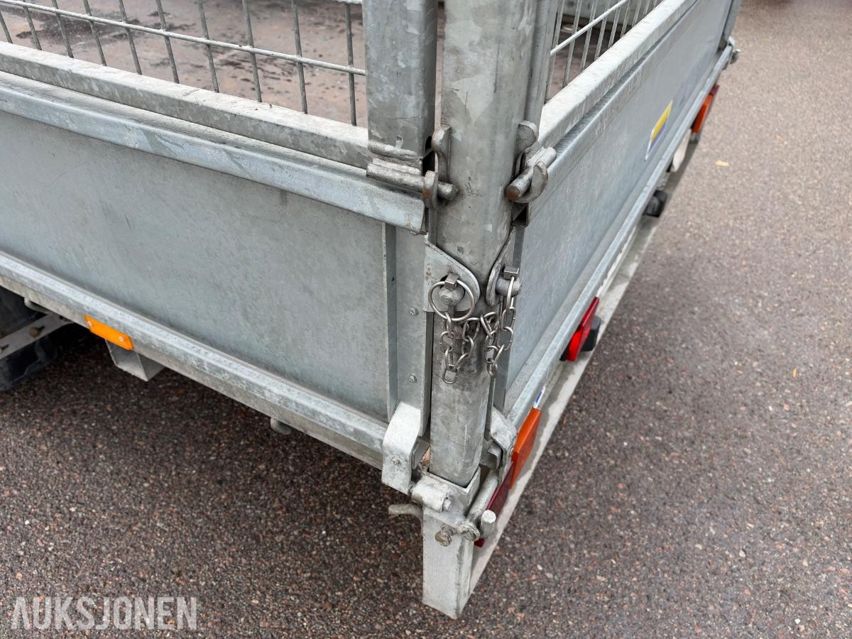 IFOR WILLIAMS LM146G | M/GITTER | 100KM/T | 2,6 TONN NYTTELAST